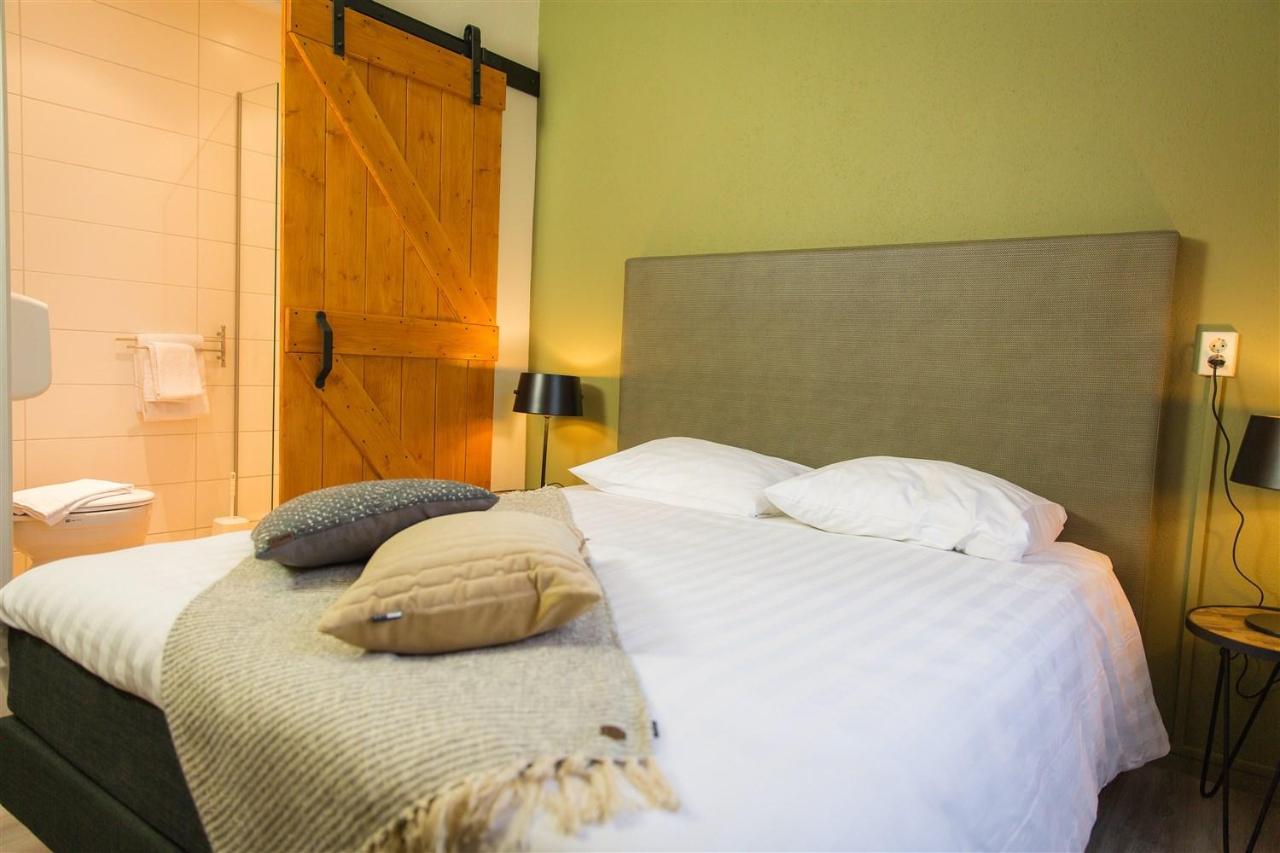 Bed & Breakfast Van Marion Остворне Экстерьер фото